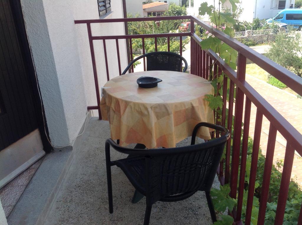 Apartments Radulovic Biograd Na Moru Bilik gambar