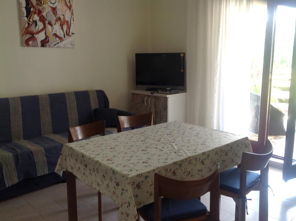 Apartments Radulovic Biograd Na Moru Bilik gambar